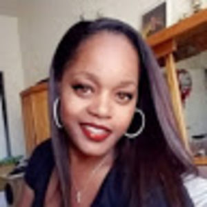 Meet your Posher, Ronisha